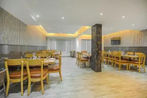 Aangan Premium Shimla - Restaurante