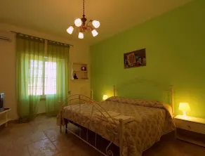 Country Salenthouse - Room