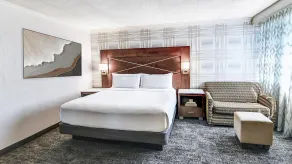 DoubleTree by Hilton Madison Downtown - Room