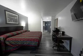Greenwoods Inn & Suites - Chambre
