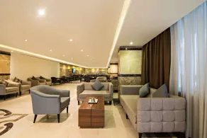 Ebreez Grand - Restaurang