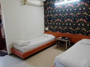 Labh Hotels Morbi - Værelse