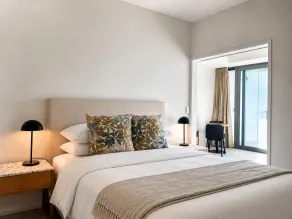 The Pacific Apartments - Habitación