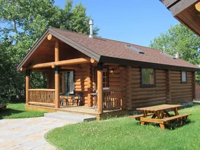 Beartooth Hideaway Inn & Cabins - Room