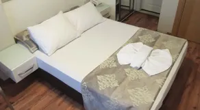 SAHRA OTEL - Room