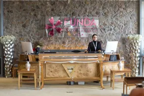 Funda Hotel - Reception