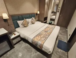 CAPITAL O75414 Hotel Dream Residency - Salle de bain