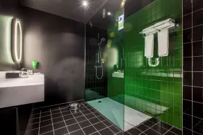Park Inn By Radisson Brussels Airport - Bathroom