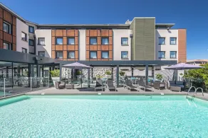 Holiday Inn Toulouse Airport by IHG - Piscine