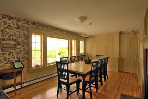 Ballard House Inn - Restaurant