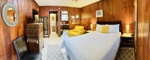Mile High Ranch - Room