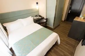 Goldberry Lite Hotel - Vue de la chambre