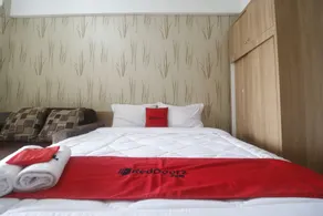 RedLiving Apartemen Green Lake View Ciputat - Pelangi Rooms 2 Tower E - Rum