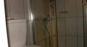 Smaragdi - Bad