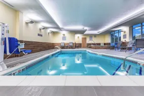 Fairfield by Marriott Inn & Suites Aberdeen, SD - Piscine