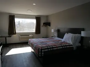 Hilltop Express Inn - Room
