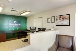 HomeTowne Studios by Red Roof Spartanburg - Asheville Highway - Reception