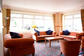 The Riviera Hotel & Apartments - Alum Chine - Sitteområde i lobbyen