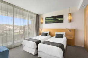 Chateau Royal Beach Resort & Spa, Noumea - Room