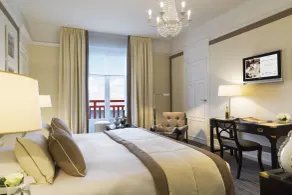 Hôtel Barrière L'Hermitage - Vue de la chambre