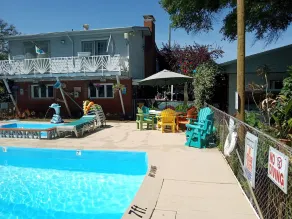 Captain's Cove Motel - Piscina
