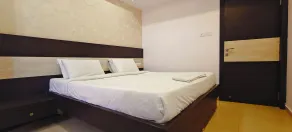 RR Grand Inn - Chambre