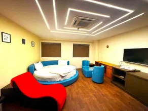 Aundh Elite Stay - Camera