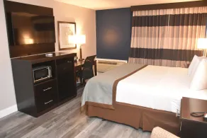 Ramada by Wyndham Vineland Millville Area - Chambre