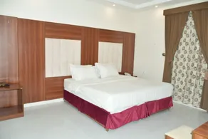 Al Taj Towers Hotel Apartments - Room
