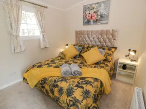 11 Mansion View - Room