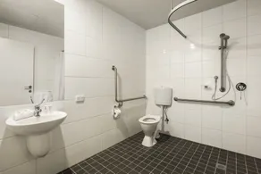 Quest Bundoora - Bathroom