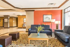 Comfort Inn & Suites Meriden East - Hall
