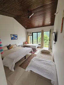 The Himaya's resort  - Rum