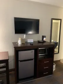 AmericInn by Wyndham Madison WI - Chambre