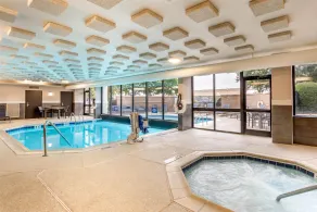 Drury Inn & Suites Atlanta Morrow - Piscine