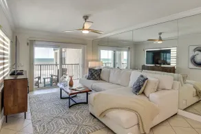 2 Bedroom Oceanfront Beach Condo  - Innenbereich
