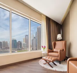 Radisson Blu Hotel, Dubai Canal View - Chambre