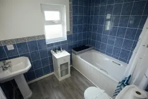 Castlemead Country House By The Sea - Bathroom
