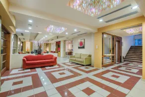 Pefka Hotel - Coin salon dans le hall