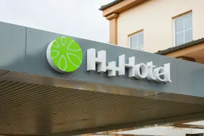 H+ Hotel Frankfurt Airport West - Vue de la chambre