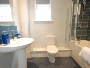 Crabbe Corner - Bathroom
