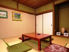 Guesthouse Tomoshibi - Camera