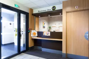 B&B HOTEL Lille Tourcoing Centre - Réception