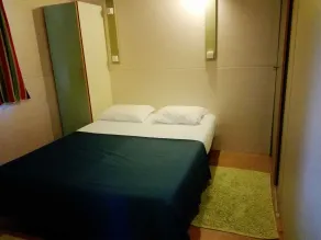 Mobil home avec barbecue - Chambre
