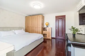 LayMayRest Service Apartment - Habitación