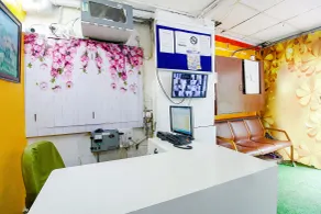 FabHotel Saket Inn - Réception