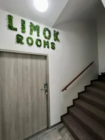 Limok Rooms - Entrée intérieure