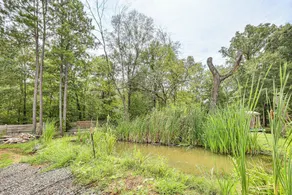 Family Home w/ On-site Waterfall & Pond in Fulton! - Interiör