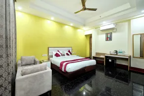 Hotel SKS Grand Palace-Vrindāvan - Room