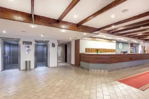 Hotel Globus - Réception